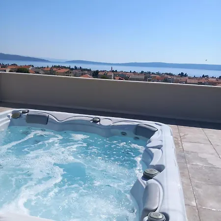 Relax - Mit Whirlpool * Kaštela